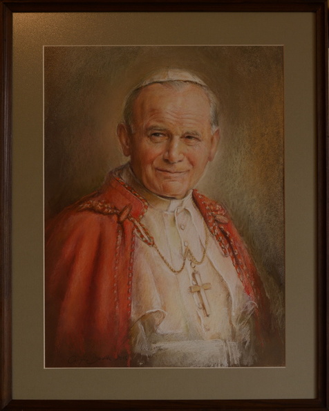 1P/ obraz  portret św. Jan Paweł II, tech. sucha pastela, wym. zewnętrzny z ramą 40 x 50 cm, rok 2016, zdjecie w oświetleniu ciepłym, obraz znajduje się w kolekcji prywatnej w woj. lubelskim 