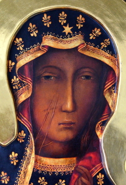 VI/ kopia ikony Matki Boskiej Częstochowskiej, wym. 82 x 58, rok 2017, obraz znajduje się w parafii Narodzenia NMP w Svieticach w Chorwacji